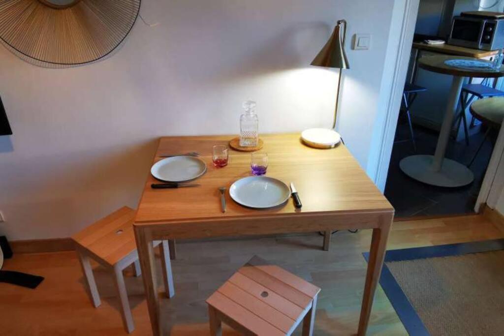 A 200M De La Plage, Charmante Petite Maison De Ville レ・サ​​ーブル・ドロンヌ エクステリア 写真