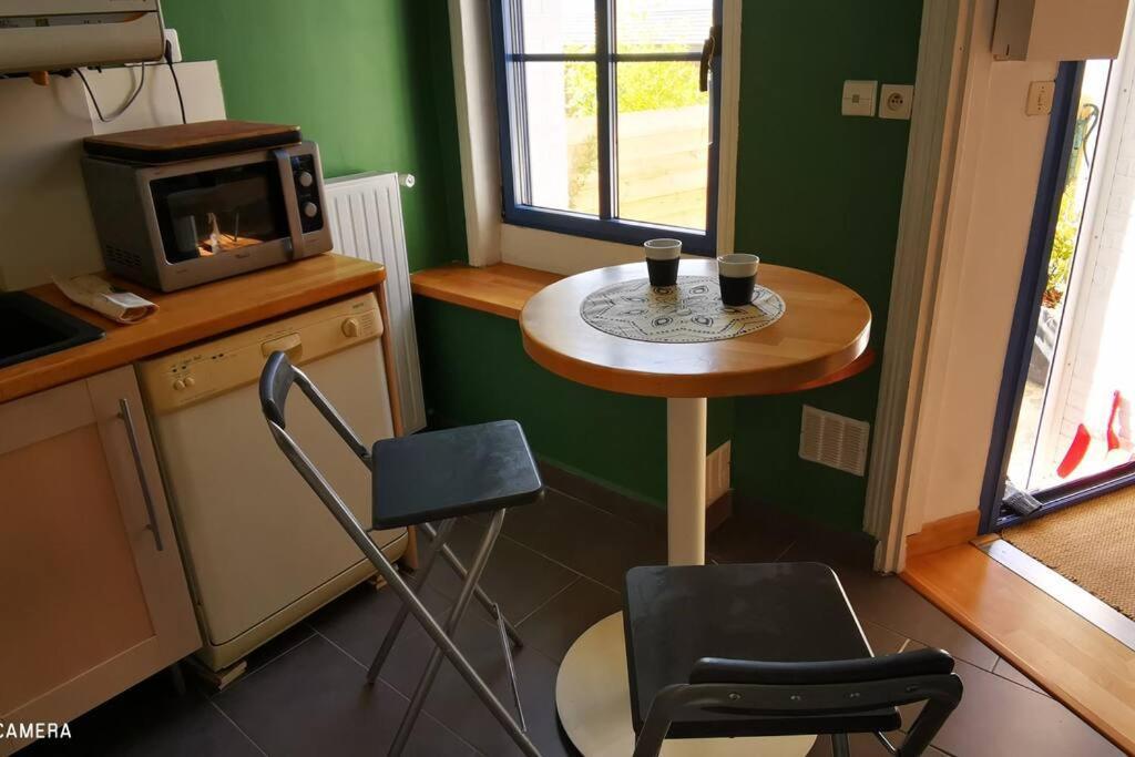 A 200M De La Plage, Charmante Petite Maison De Ville レ・サ​​ーブル・ドロンヌ エクステリア 写真