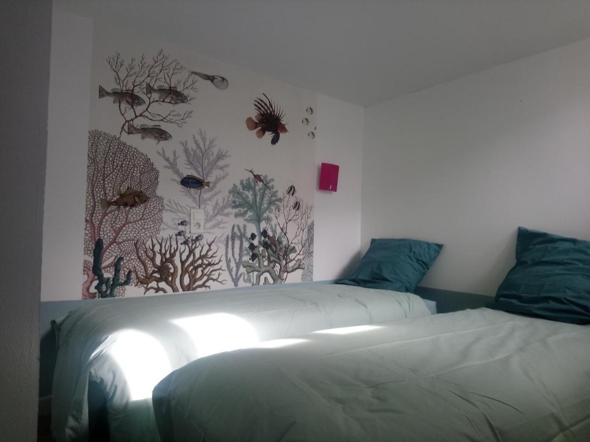A 200M De La Plage, Charmante Petite Maison De Ville レ・サ​​ーブル・ドロンヌ エクステリア 写真